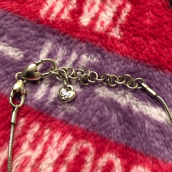 Brighton Dancer the reindeer comes with chain. Used twice. - Picture 4 of 7